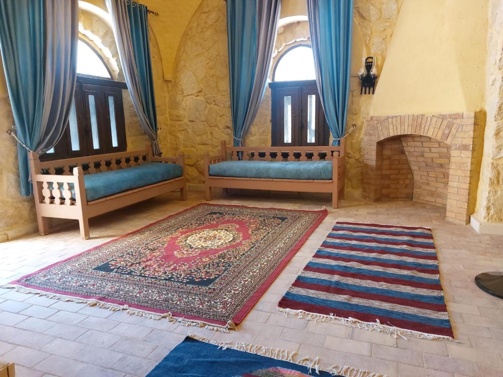 Villa 7 Al Fayyūm Exterior foto